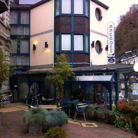 Hotel Les Arcades - La-Roche-En-Ardenne Buitenkant foto